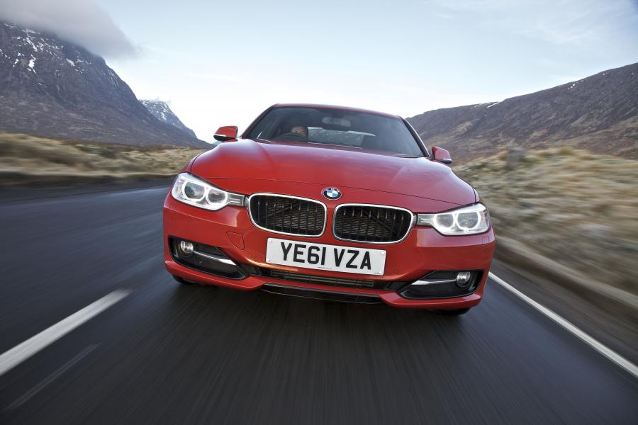  BMW 320d Sport 2012 года  (UK) (фото 11 из 28)